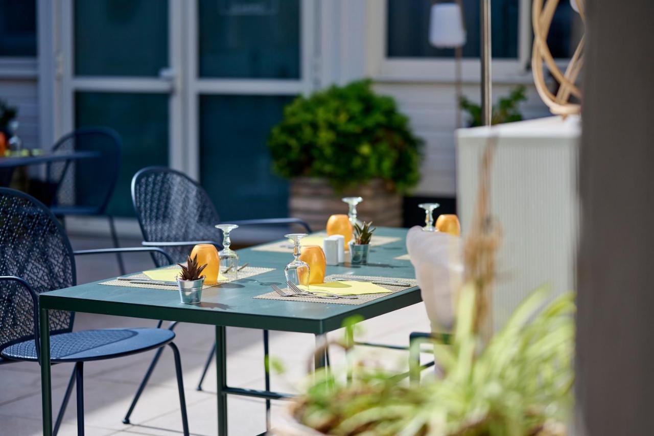 The Originals Boutique, Hotel La Colonne De Bronze, سانت فاليري سور سوم المظهر الخارجي الصورة