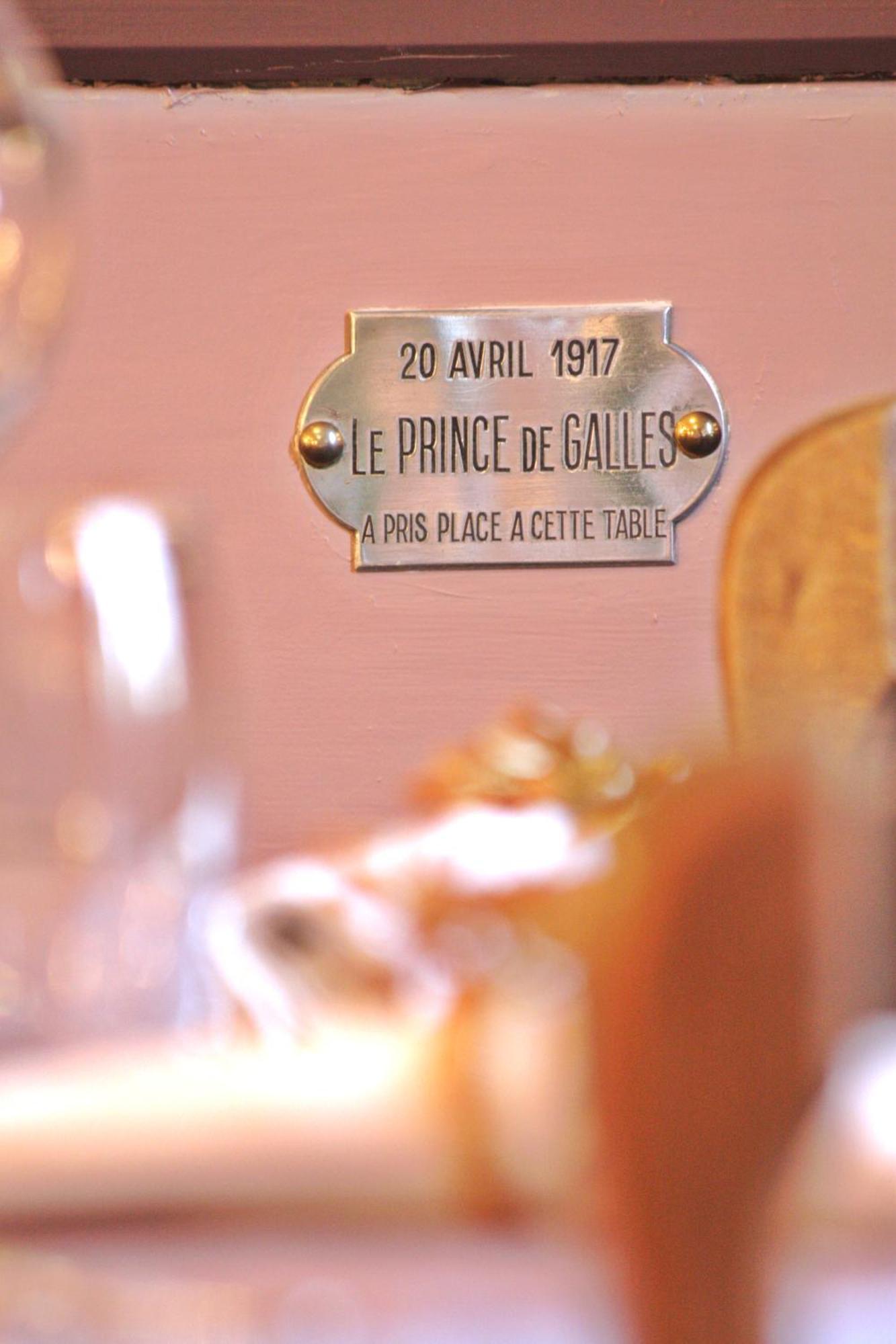 The Originals Boutique, Hotel La Colonne De Bronze, سانت فاليري سور سوم المظهر الخارجي الصورة